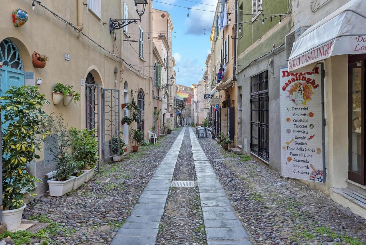 Alghero Old Town Apartment Steps To Sea And Scenic Ramparts Exterior photo